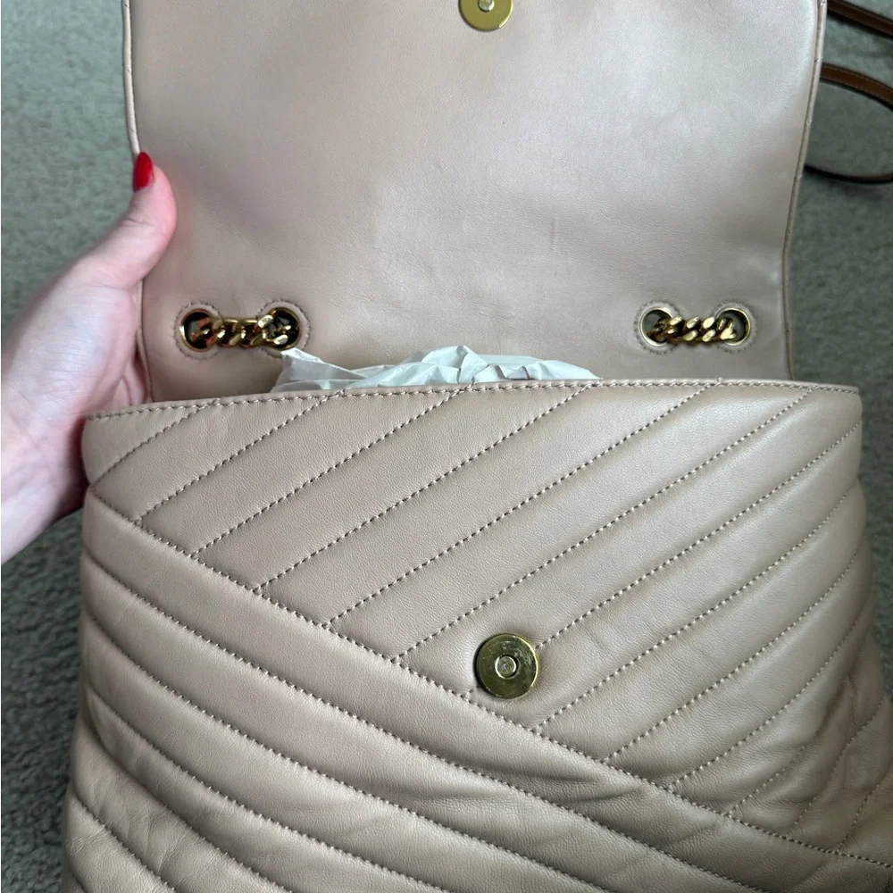 Tory Burch Beige Kira Chevron Shoulder Bag
